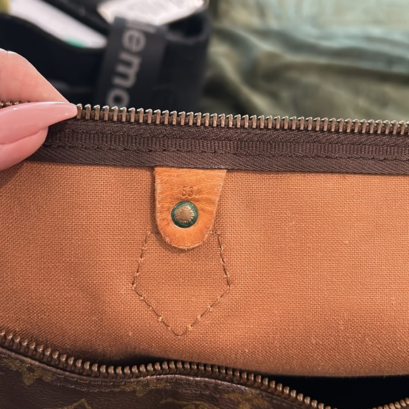 100% Authentic LOUIS VUITTON Speedy 40 Monogram Hand Bag EUC🤎🤎 - Picture 11 of 14